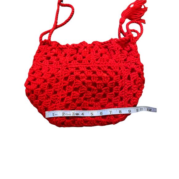 Handmade Red Woven Knit Crotchet Tassels Grannycore Drawstring Satchel Bag - Picture 5 of 6
